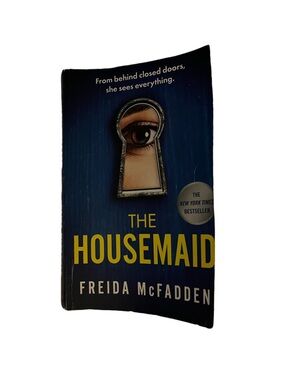 The Housemaid by Freida McFadden Paperback Thriller Bestseller